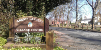 Shocking arson attack in Abbots Langley sparks urgent police appeal Abbots Langley Village Centre welcome sign | Hillingdon Today