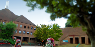 Hillingdon Council Commits to Value for Money Services with Approved Budget Hillingdon Civic Centre in Uxbridge | Hillingdon Today