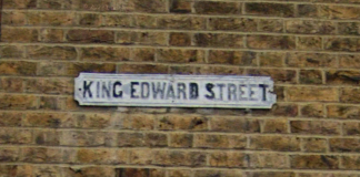 Police urging witnesses to come forward following arson incident in early hours of Wednesday King Edward Street street sign | Hillingdon Today