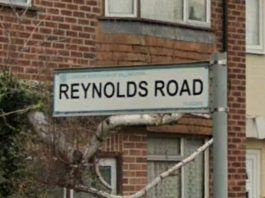 Reynolds Road street sign | Hillingdon Today