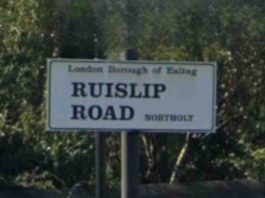 Ruislip Road steet sign | Hillingdon Today