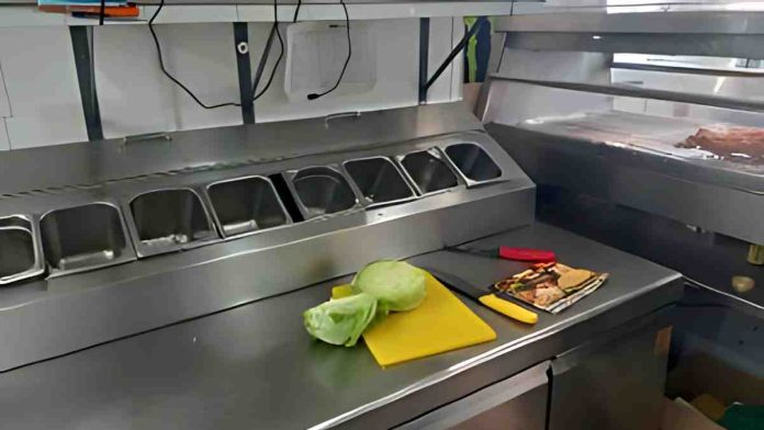 Dirty kitchen Hutt Grills Uxbridge | Hillingdon Today